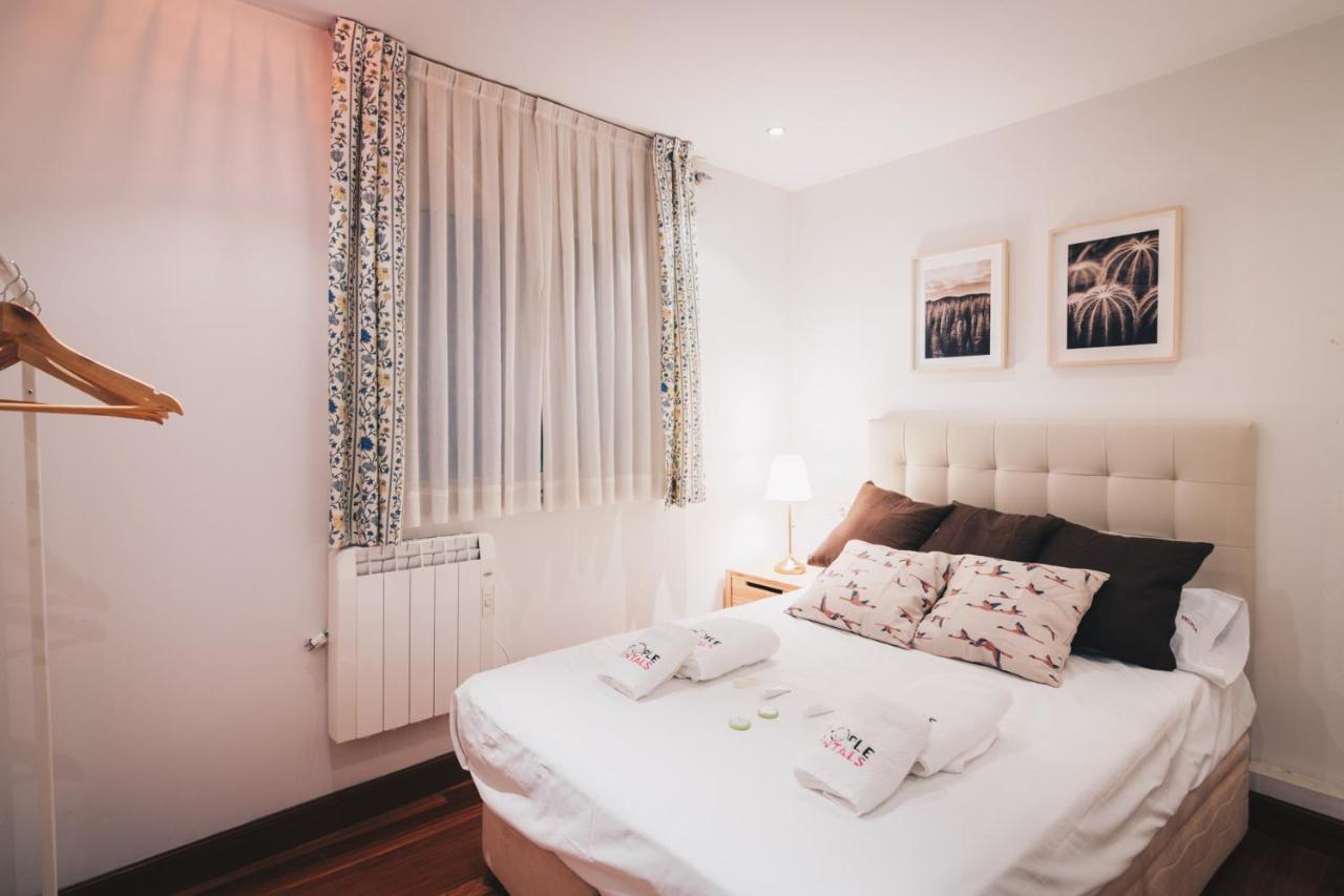 Apartment Old Town Madari By People